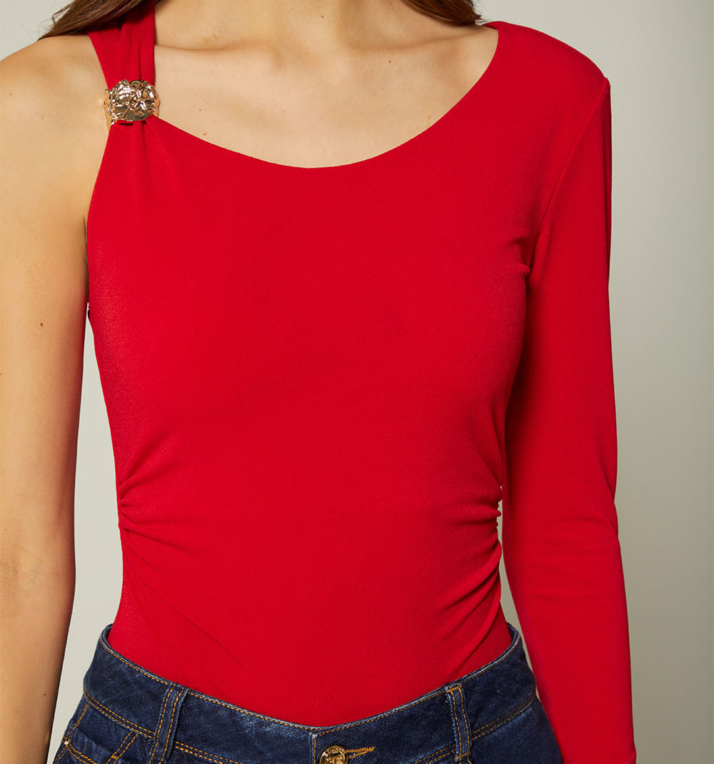 BODY ASIMÉTRICO CON HERRAJE