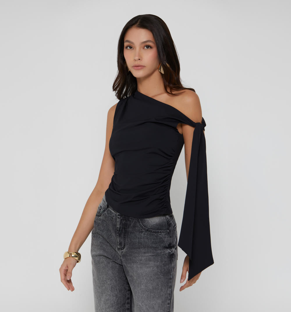 BLUSA-NEGRO-S176100AD3.JPG