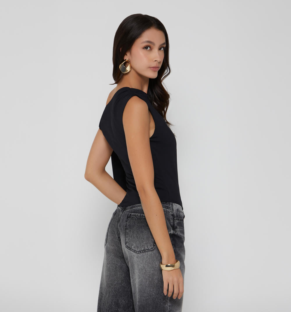 BLUSA-NEGRO-S176100AD5.JPG