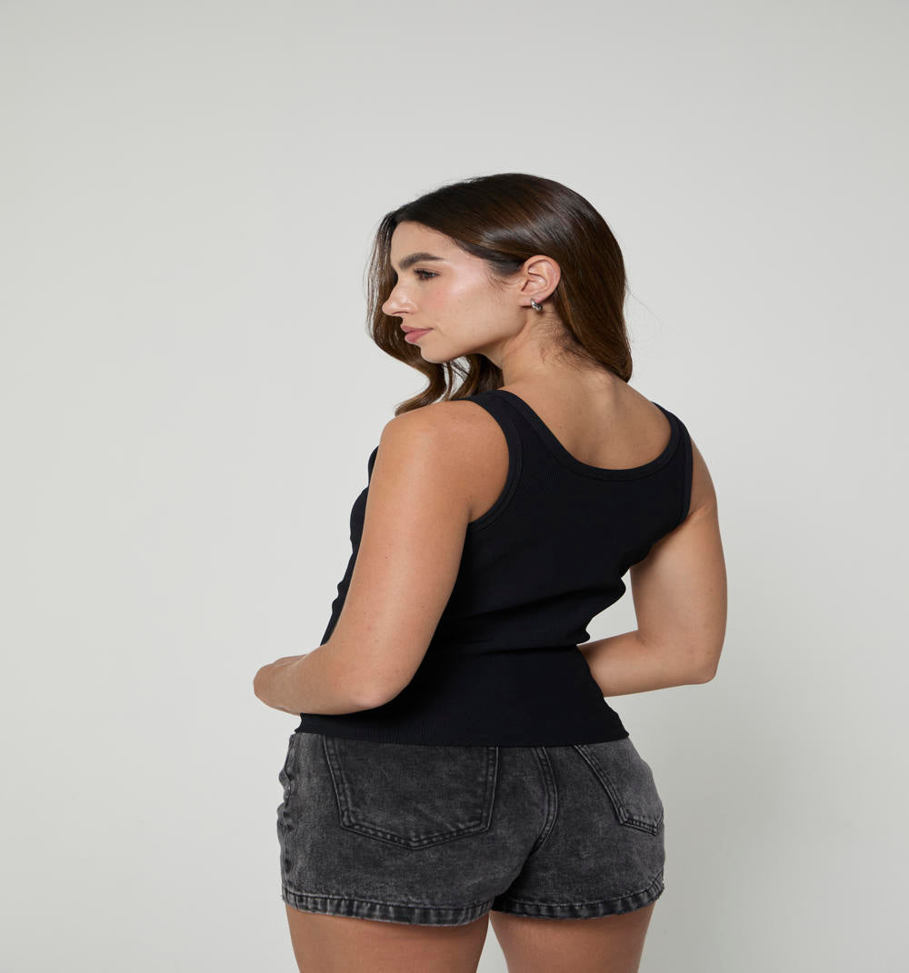 BLUSA-NEGRO-S176299-AD4.JPG