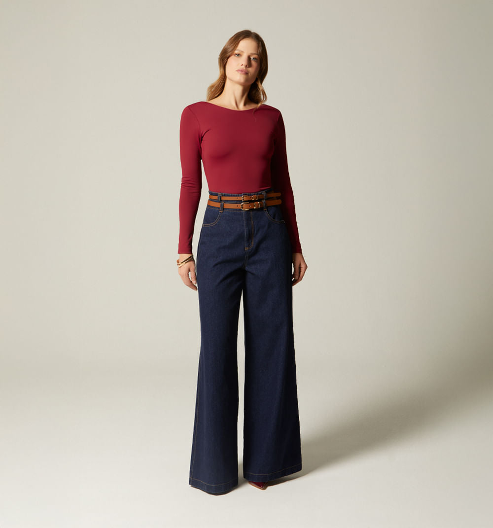 BODY MANGA LARGA CON ESCOTE EN ESPALDA