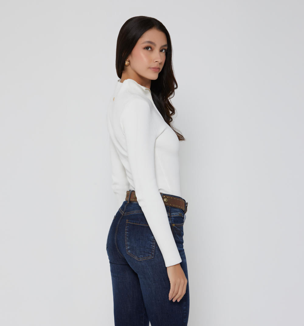 BUZO-NATURAL-S262800C-AD4.JPG