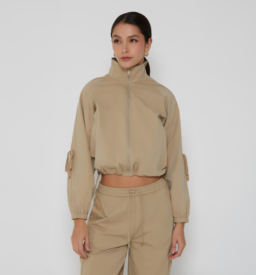 CHAQUETA-BEIGE-S0370AD4.JPG