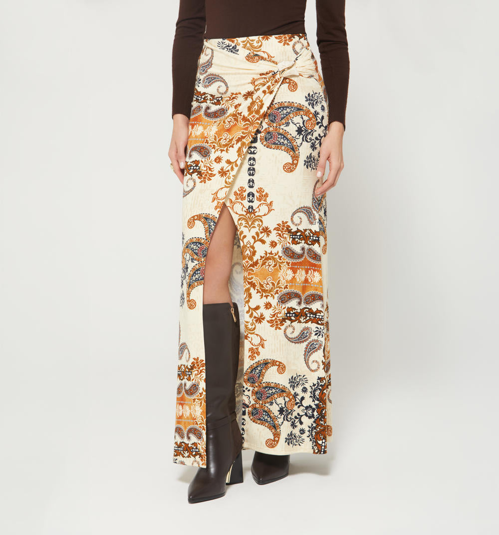 FALDA-COMBINADO-S036483AD2.JPG