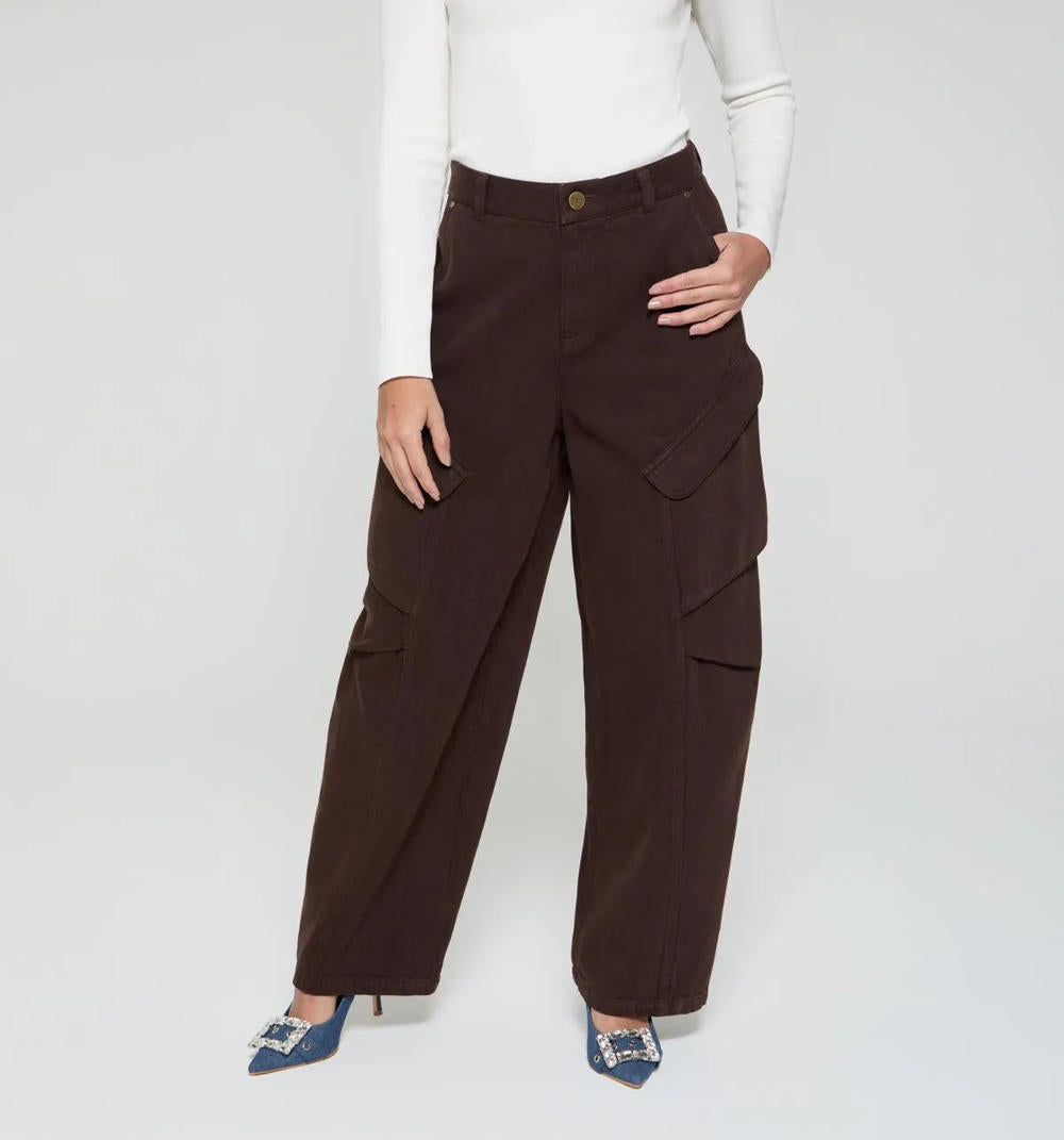JEAN-CHOCOLATE-S741417AD2.JPG