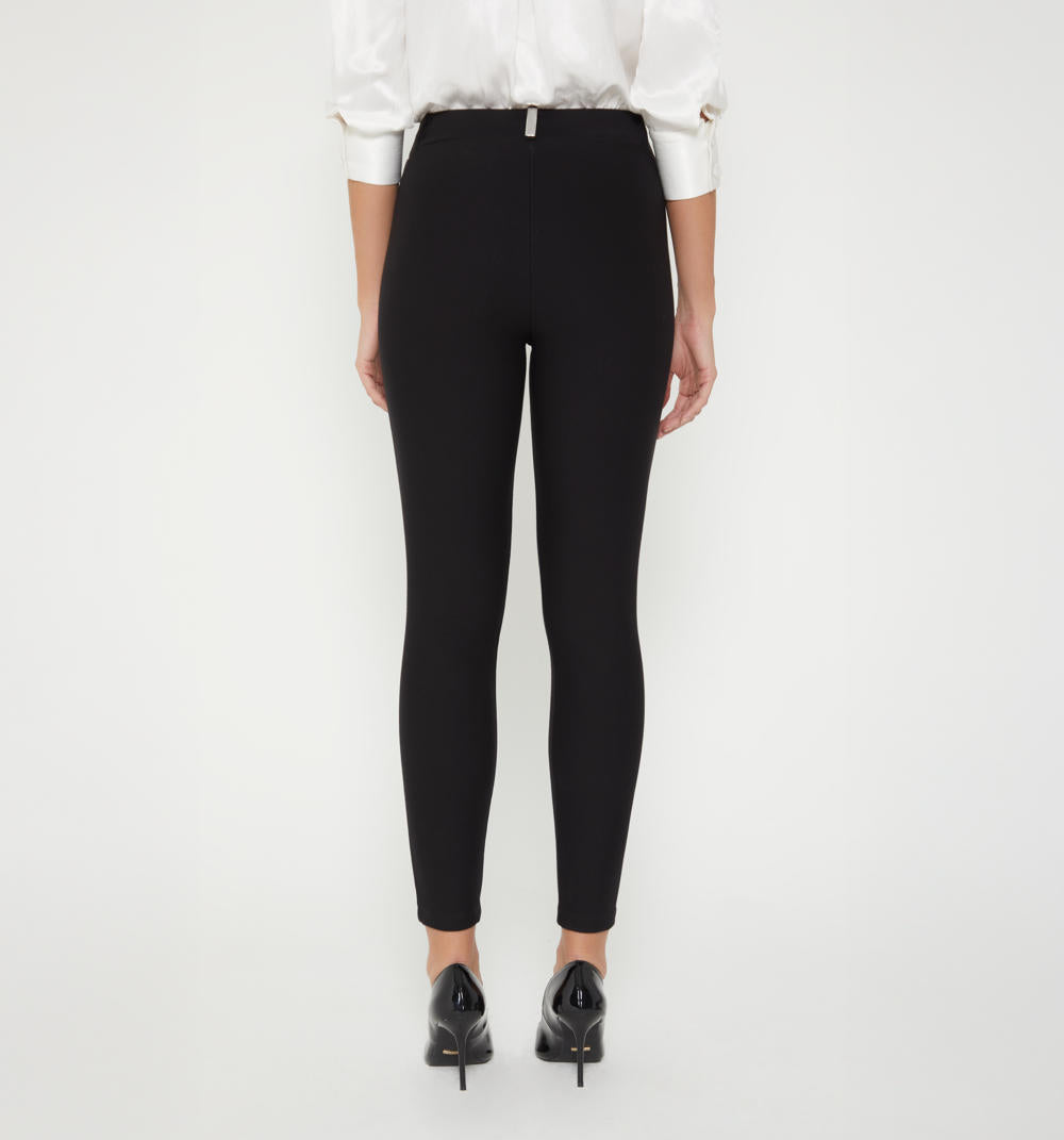 LEGGINGS-NEGRO-S252155AD4.JPG