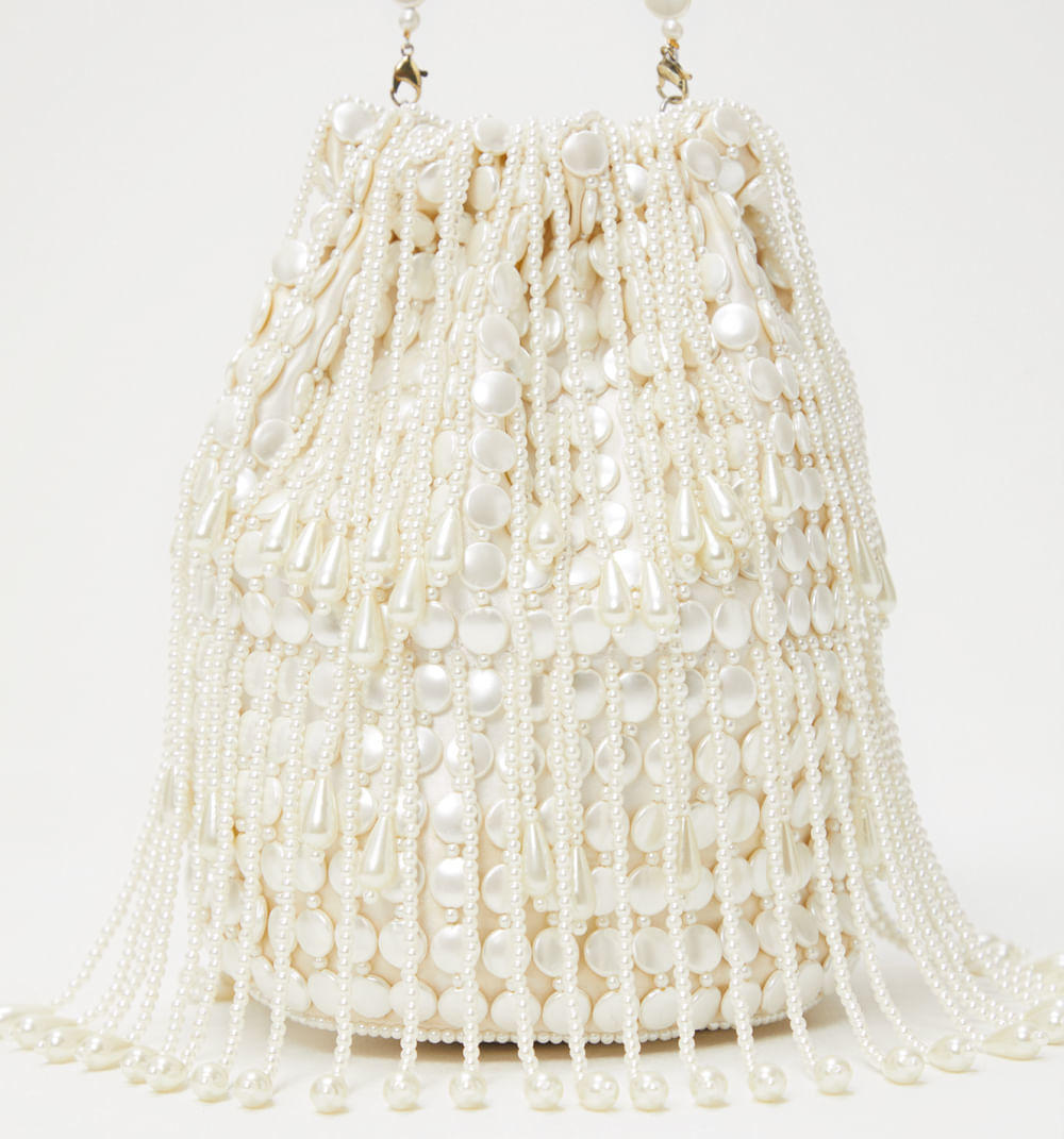 MANOSLIBRES-BLANCO-S411668BAD2.JPG