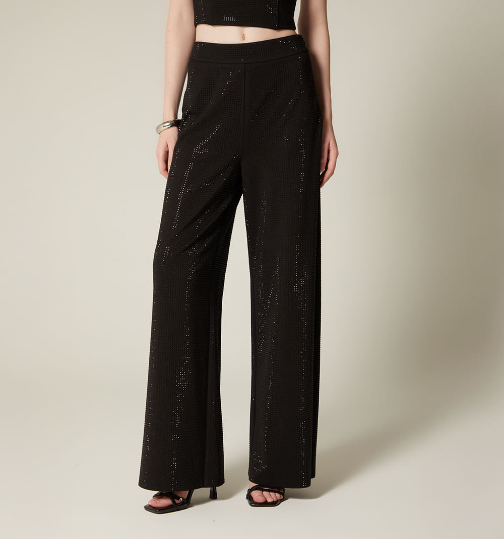 PANTALÓN CON HOTFIX