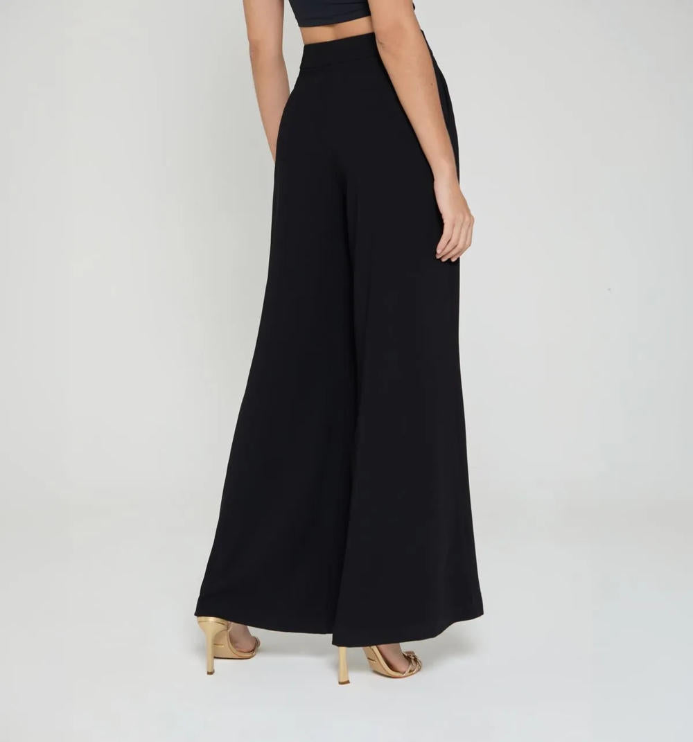 PANTALON-NEGRO-S029251AD4.JPG
