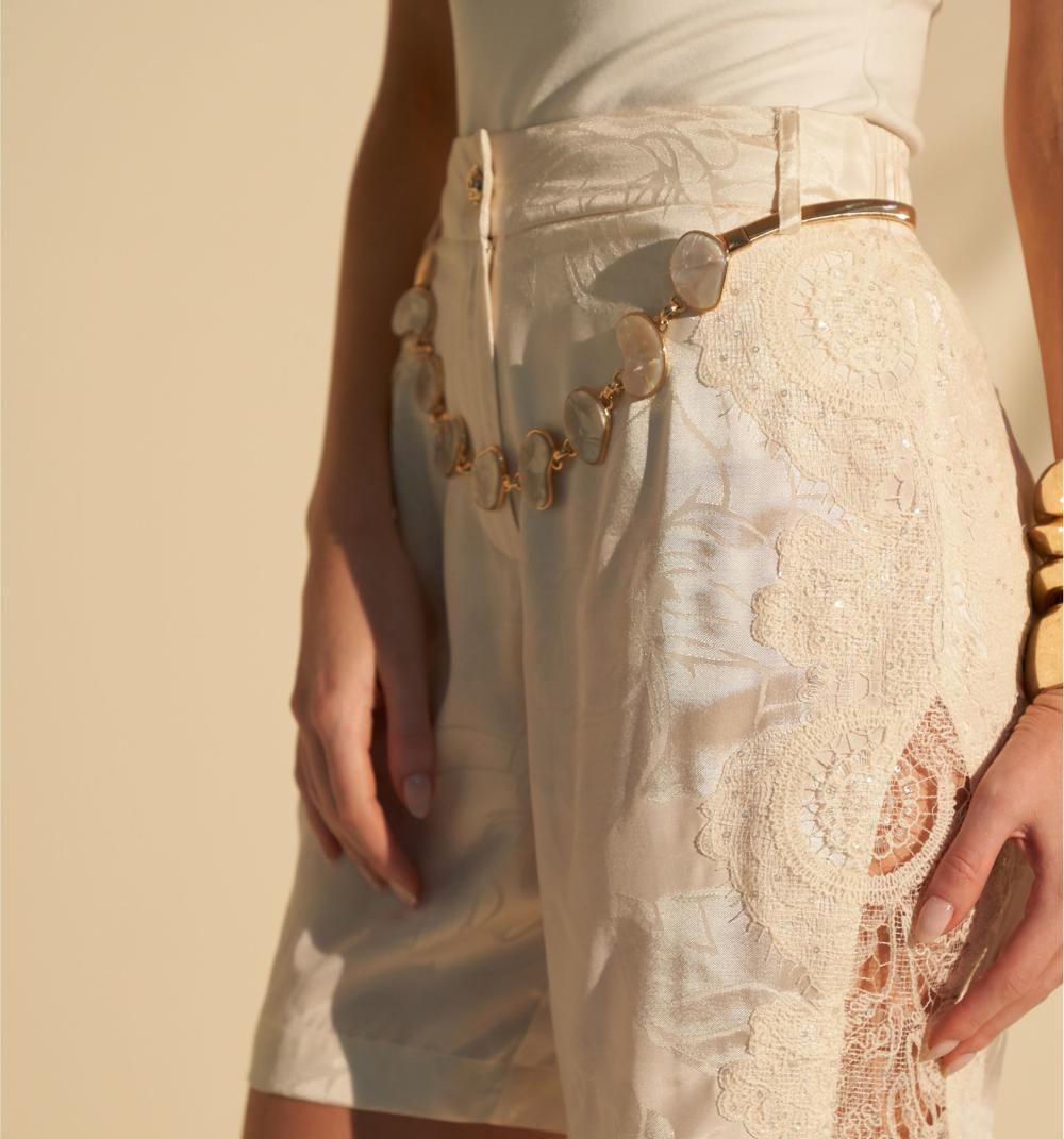 SHORT-NATURAL-S104609AD4.JPG